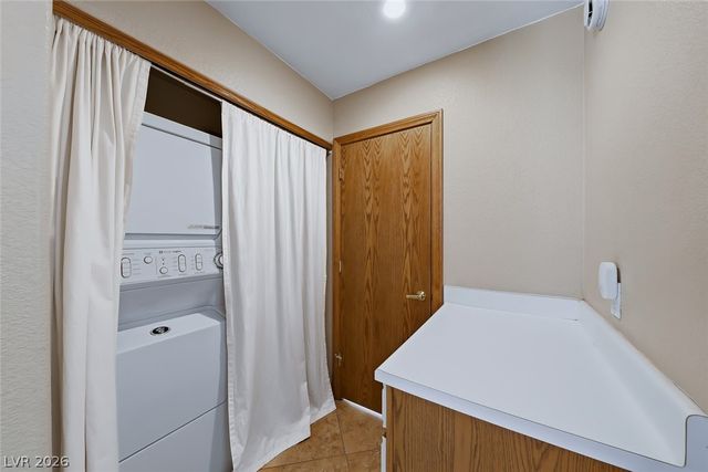 8645 Bright Angel Way, Las Vegas, NV 89149