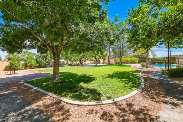 8645 Bright Angel Way, Las Vegas, NV 89149