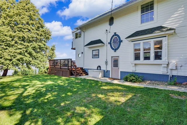 307 N 7th Street, Guthrie Center, IA 50115