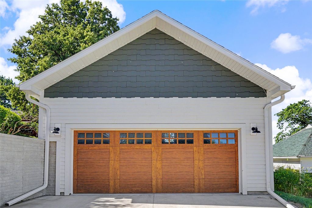 307 N 7th Street, Guthrie Center, IA 50115
