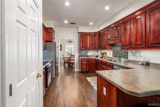 13954 Stone Harbour, Northport, AL 35475