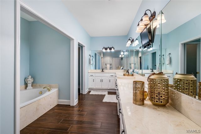 13954 Stone Harbour, Northport, AL 35475