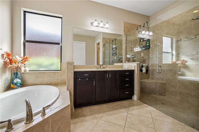 10100 Belcrest BLVD, Fort Myers, FL 33913
