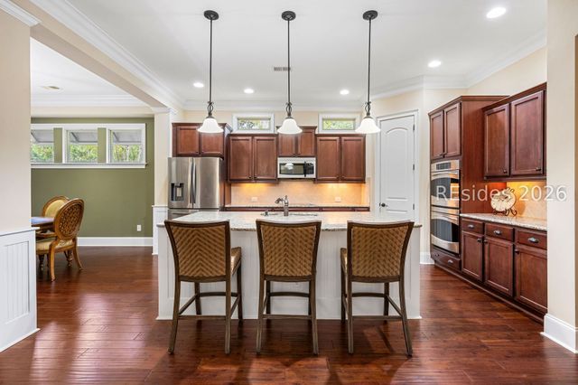 33 Little Pine Ct, Bluffton, SC 29910