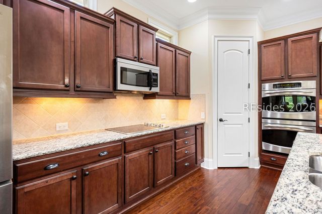 33 Little Pine Ct, Bluffton, SC 29910