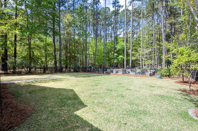 33 Little Pine Ct, Bluffton, SC 29910