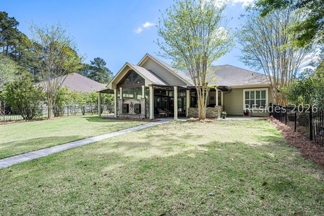 33 Little Pine Ct, Bluffton, SC 29910