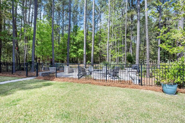 33 Little Pine Ct, Bluffton, SC 29910
