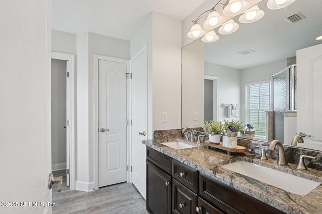 54106 AMBLERWOOD Way, Callahan, FL 32011