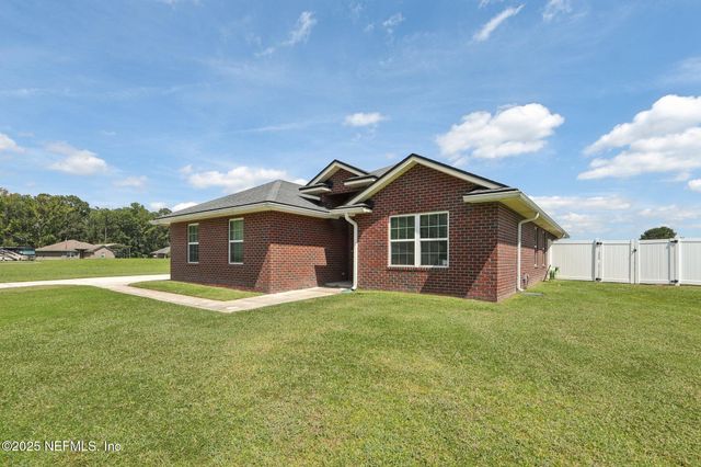 54106 AMBLERWOOD Way, Callahan, FL 32011