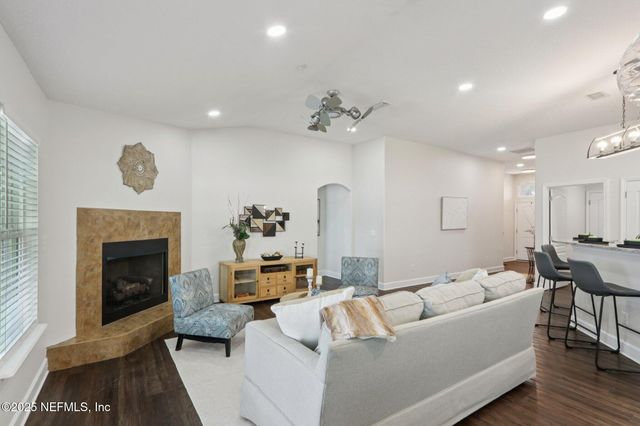 54106 AMBLERWOOD Way, Callahan, FL 32011