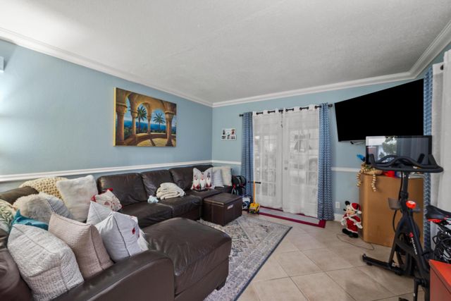 1829 N A Street 23, Lake Worth Beach, FL 33460