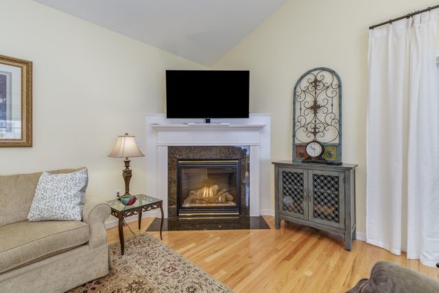 12 Jonathan Drive, Concord, NH 03303