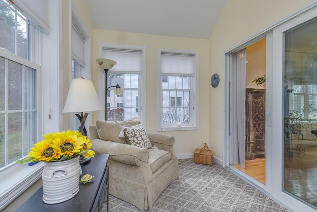 12 Jonathan Drive, Concord, NH 03303