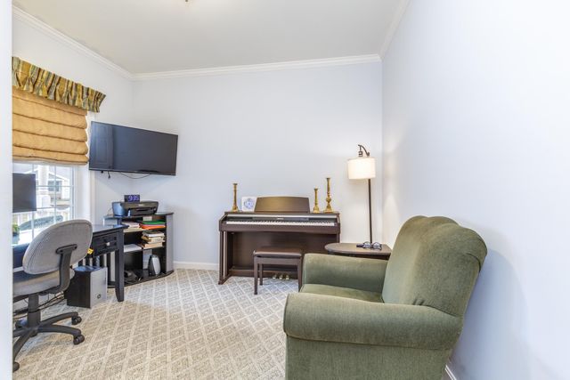 12 Jonathan Drive, Concord, NH 03303
