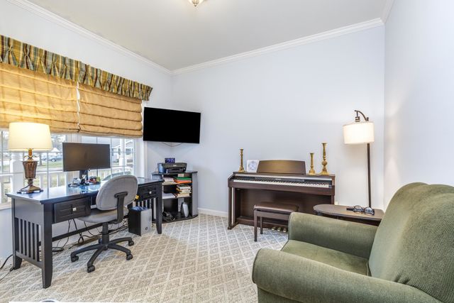 12 Jonathan Drive, Concord, NH 03303