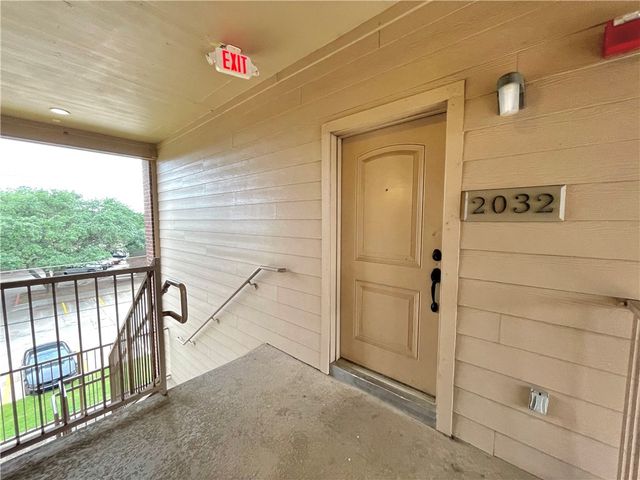1915 Dartmouth Street 1011, College Station, TX 77840