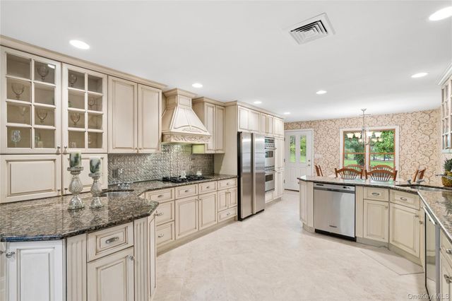 37 Pine Ridge Drive, Smithtown, NY 11787