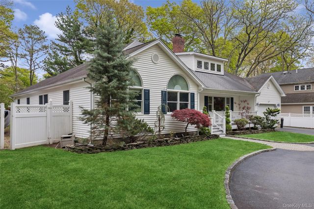 37 Pine Ridge Drive, Smithtown, NY 11787