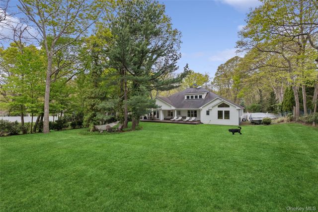 37 Pine Ridge Drive, Smithtown, NY 11787