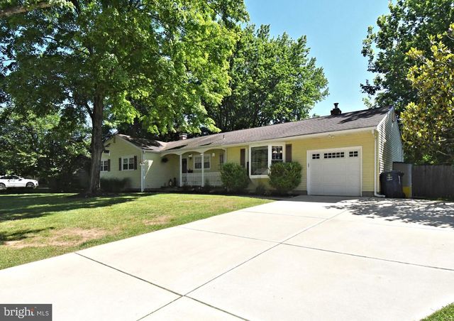 5 ROYAL OAK RD, Lawrence Township, NJ 08648