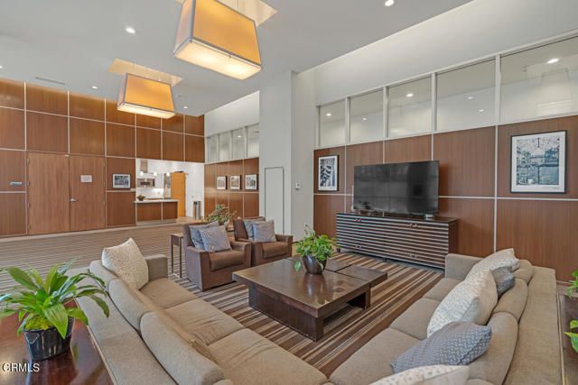 801 S Grand Avenue 1710, Los Angeles, CA 90017