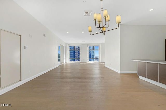 801 S Grand Avenue 1710, Los Angeles, CA 90017