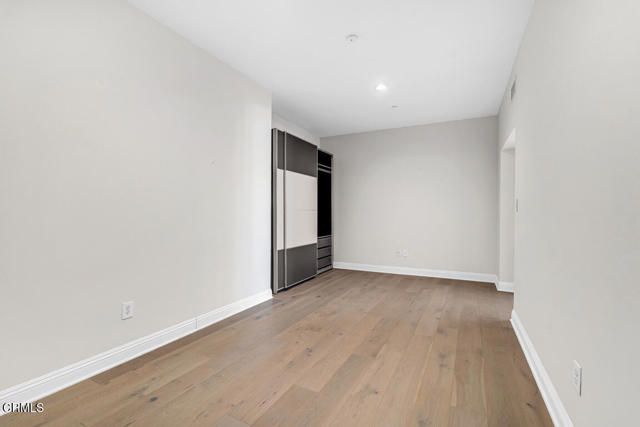 801 S Grand Avenue 1710, Los Angeles, CA 90017