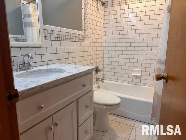 604 CORONADO Street, Jacksonville, IL 62650