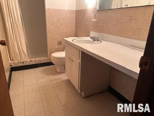 604 CORONADO Street, Jacksonville, IL 62650