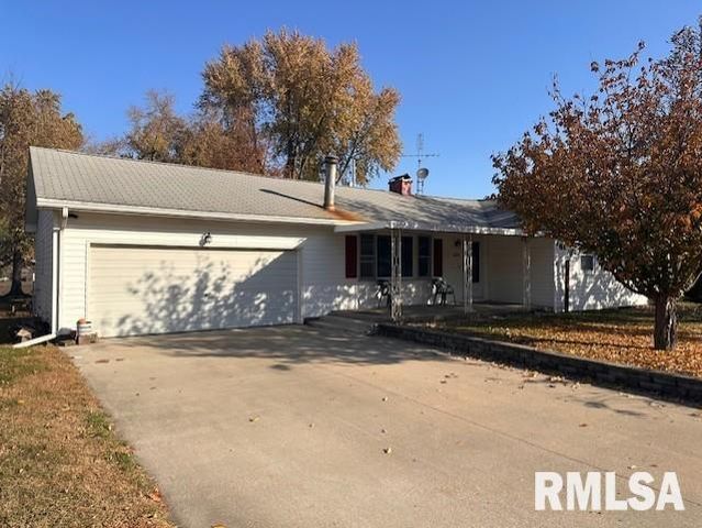 604 CORONADO Street, Jacksonville, IL 62650