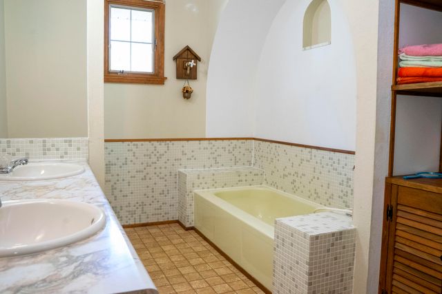 59 Rosbo Lane, Morrisonville, NY 12962