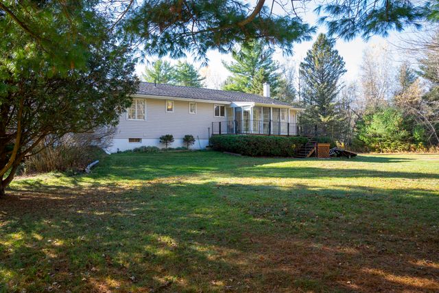 59 Rosbo Lane, Morrisonville, NY 12962