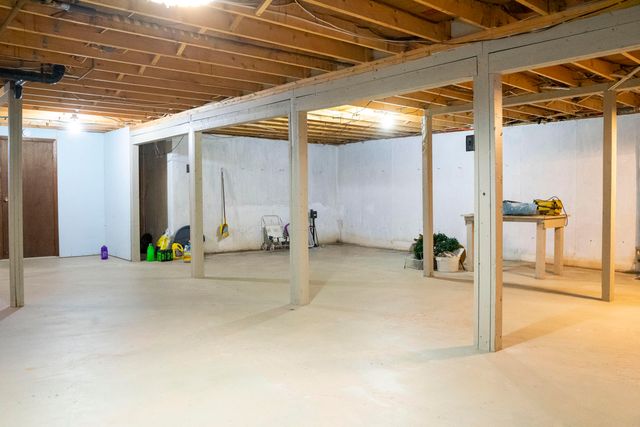 59 Rosbo Lane, Morrisonville, NY 12962