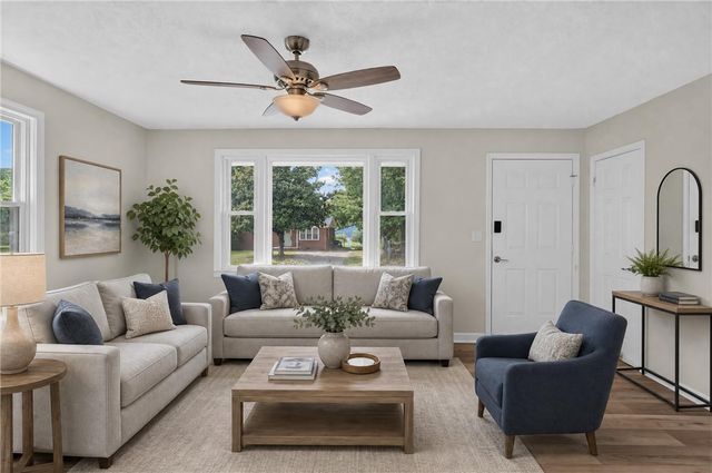 13 Prestbury Drive, Greenville, SC 29605