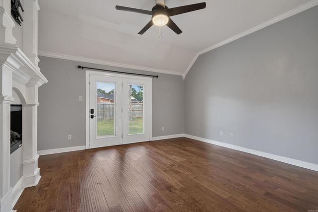 2724 Crooked Stick Drive, Benton, AR 72015