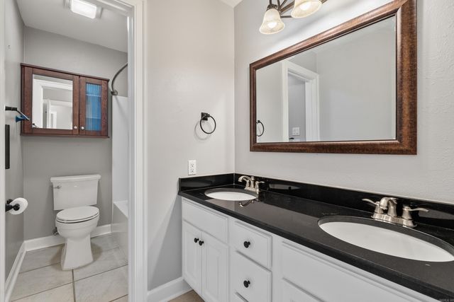 2724 Crooked Stick Drive, Benton, AR 72015