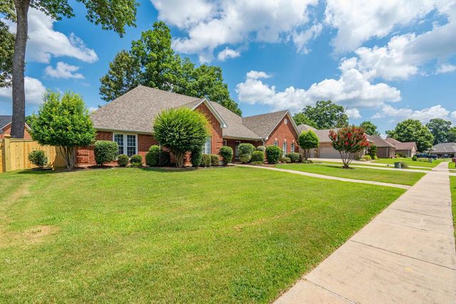 2724 Crooked Stick Drive, Benton, AR 72015
