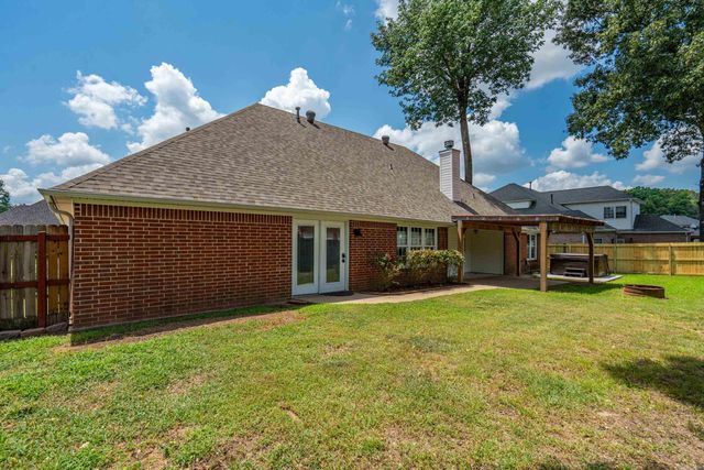 2724 Crooked Stick Drive, Benton, AR 72015