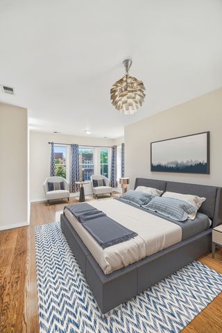 6712 S Ridgeland Avenue 3A, Chicago, IL 60649