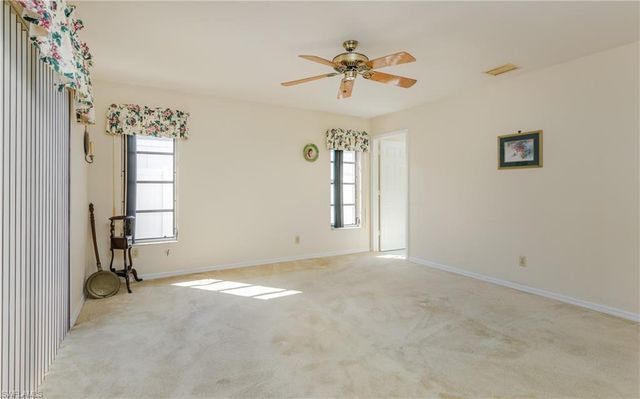 3337 SE 10th PL, Cape Coral, FL 33904