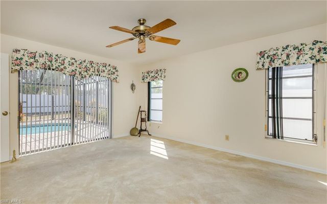 3337 SE 10th PL, Cape Coral, FL 33904