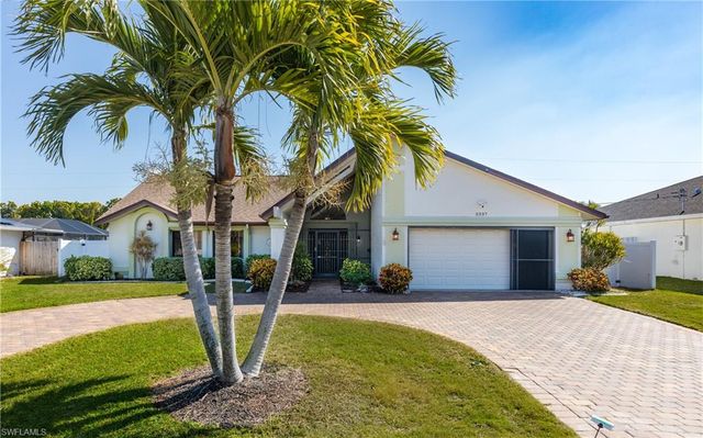 3337 SE 10th PL, Cape Coral, FL 33904