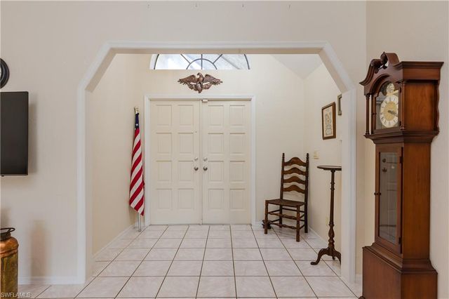 3337 SE 10th PL, Cape Coral, FL 33904