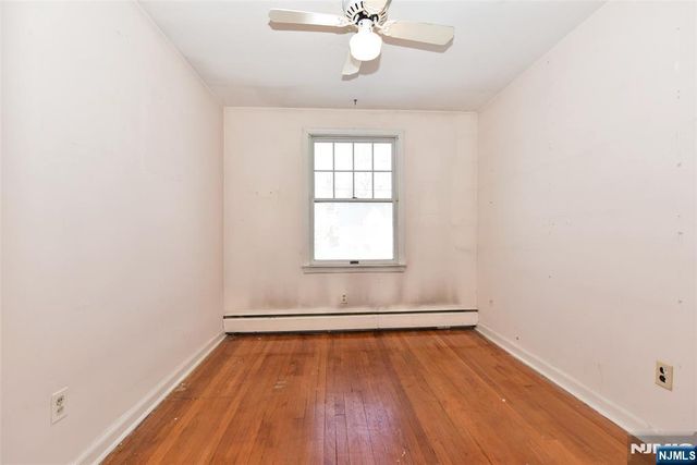 96 Grove Street, Waldwick, NJ 07463