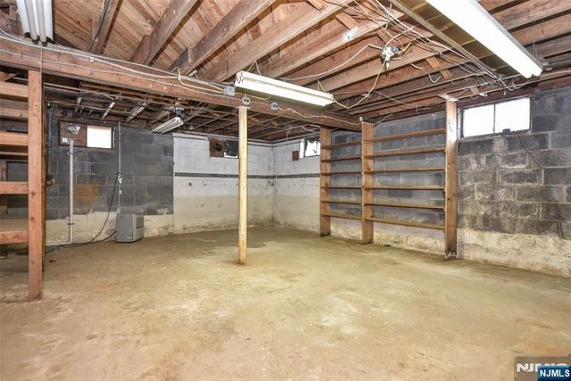 96 Grove Street, Waldwick, NJ 07463