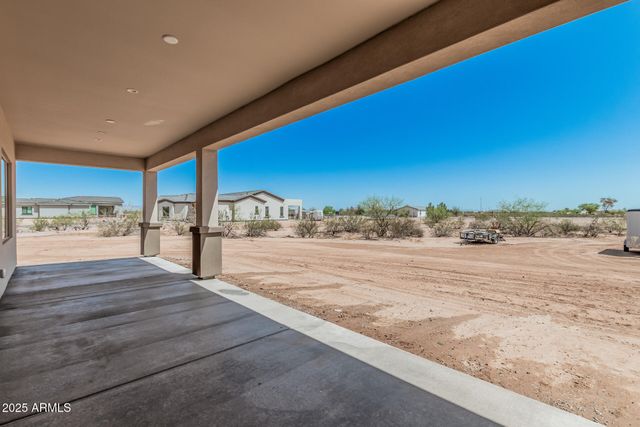 22352 W Daley Lane, Surprise, AZ 85387