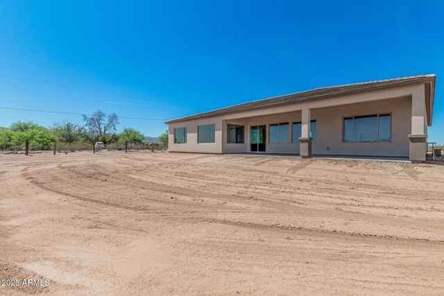 22352 W Daley Lane, Surprise, AZ 85387