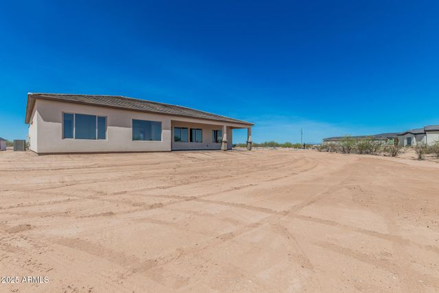 22352 W Daley Lane, Surprise, AZ 85387