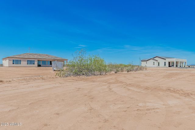 22352 W Daley Lane, Surprise, AZ 85387